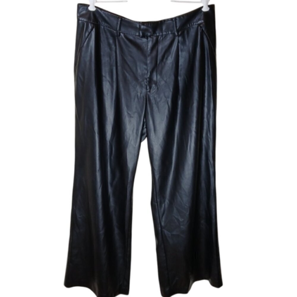 Good American Faux Leather Wide Leg Pants in black Plus size 16